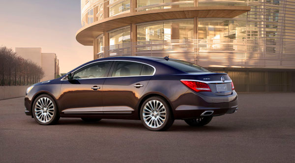 новый Buick Lacrosse