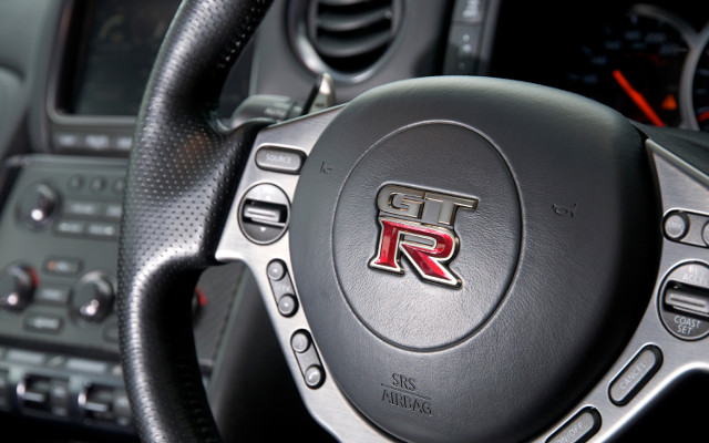 2013 Nissan GT-R steering wheel