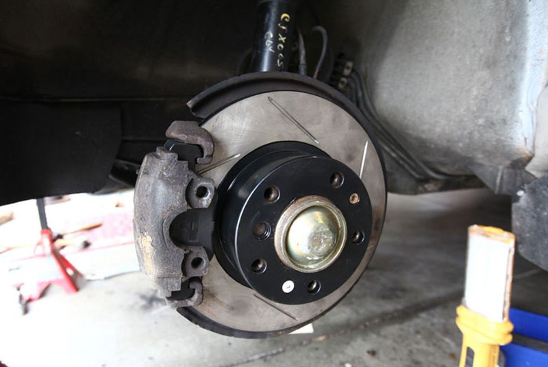 bmw_e28_15_upgrade_rotors