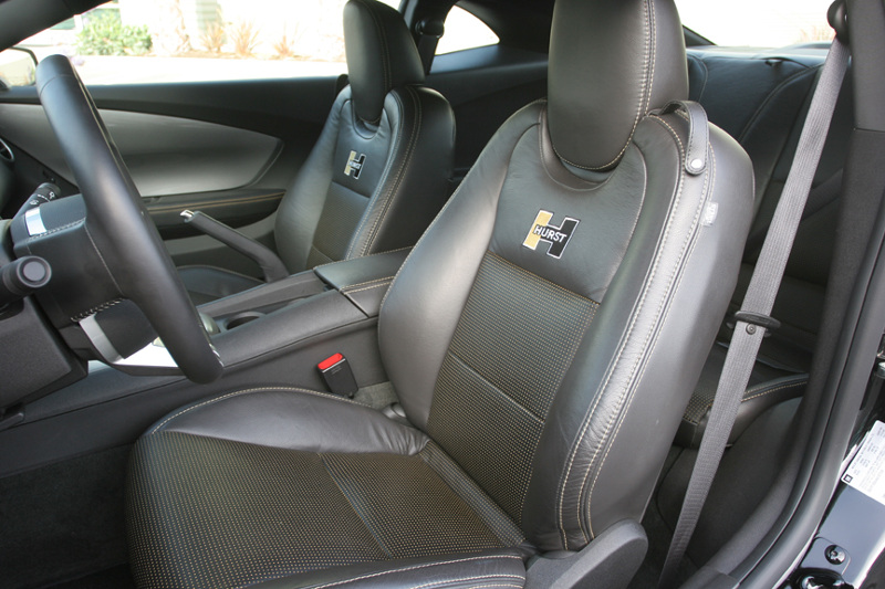 camaro_2014_interior_2